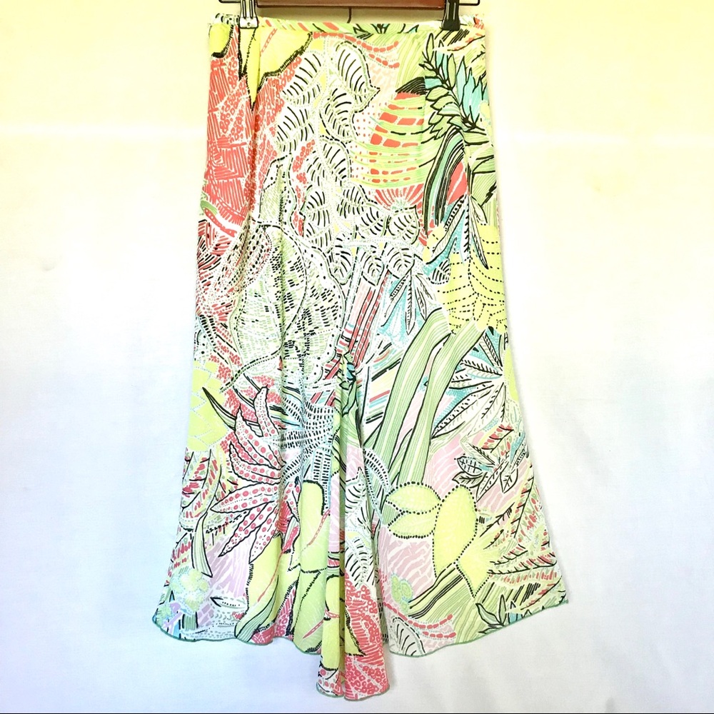 TRIBAL Women’s Floral Asymmetrical Floral Skirt